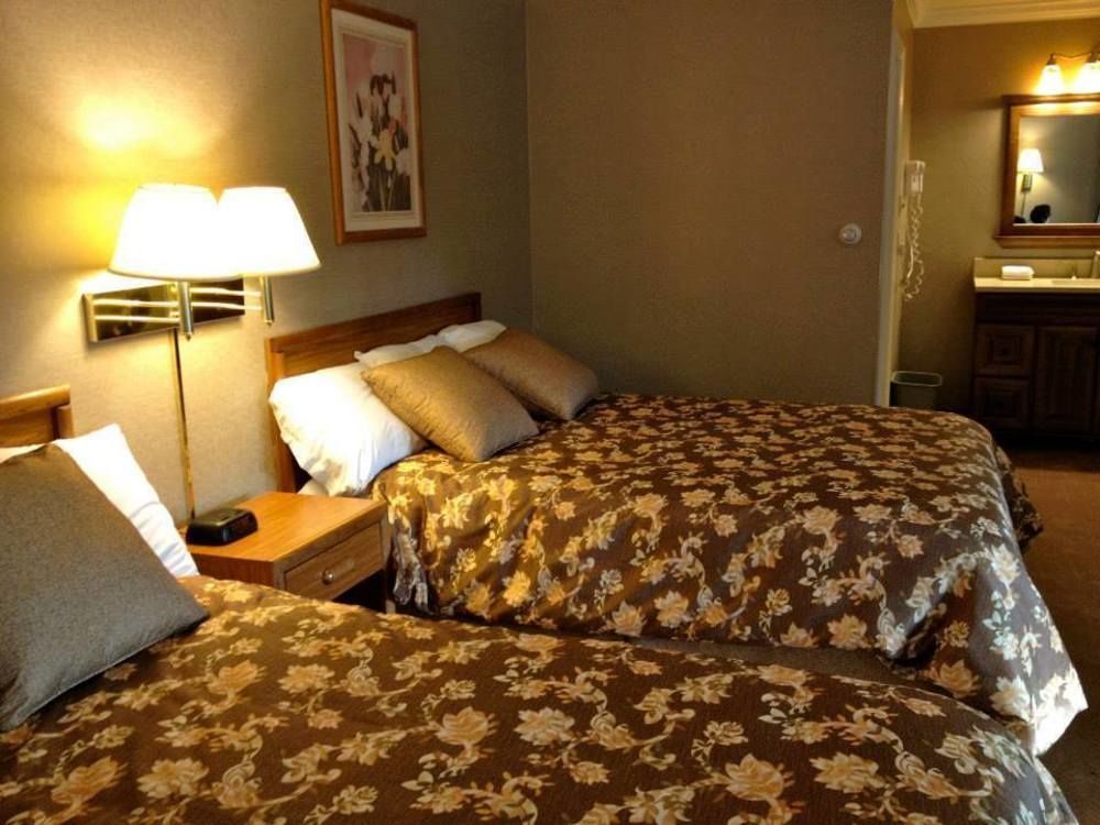 West Point Motel ハイランドフォールズ エクステリア 写真